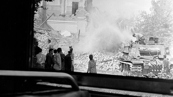 Ликвидация последствий разрушительного землетрясения 1966 года в Ташкенте - Sputnik Узбекистан