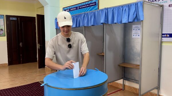 Как проходит голосование - мнение избирателей. - Sputnik Узбекистан