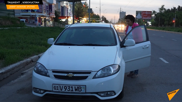 Небезопасная работа: история женщины - водителя такси. - Sputnik Узбекистан
