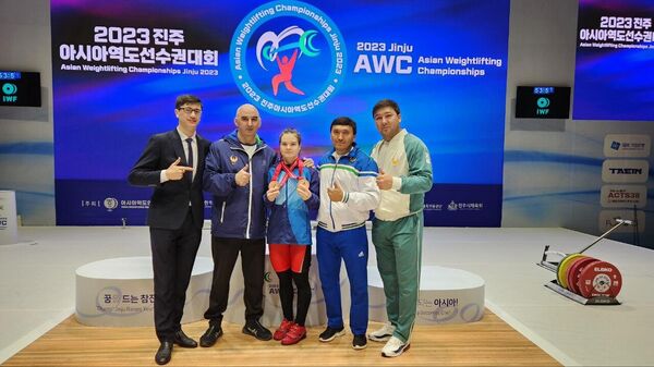 Djamila Panfilova viigrala dve nagradi na chempionate Azii. - Sputnik O‘zbekiston