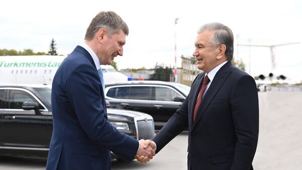 Prezidenta Uzbekistana provodili ministr ekonomicheskogo razvitiya Rossii Maksim Reshetnikov - Sputnik O‘zbekiston