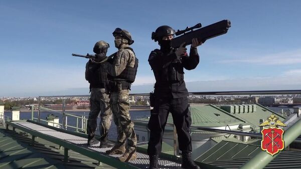 В России появилось подразделение полиции по контролю над небом ― видео - Sputnik Ўзбекистон
