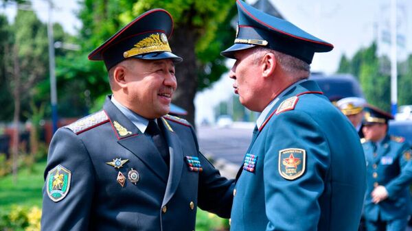 Министр обороны Узбекистана принял делегацию во главе с Министром обороны Казахстана. - Sputnik Узбекистан