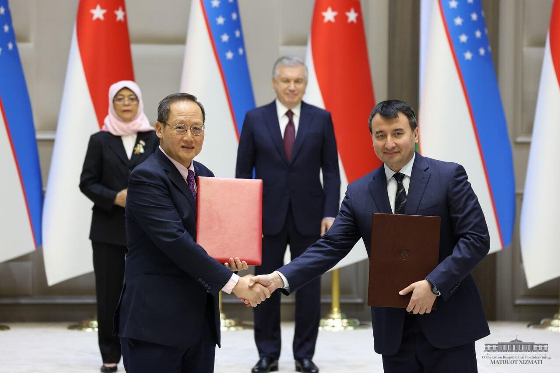Церемония принятия двусторонних документов между Узбекистаном и Сингапуром. - Sputnik Ўзбекистон, 1920, 24.05.2023