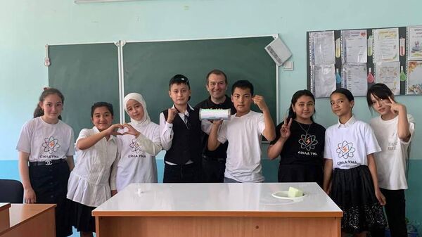 В рамках проекта Сила ума прошли первые инженерные соревнования для школьников из пяти стран  - Sputnik Узбекистан