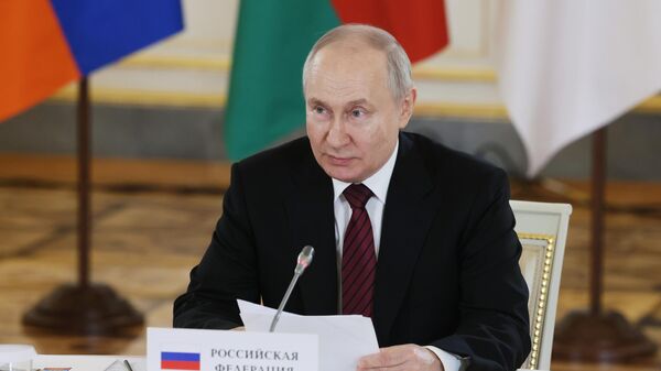 Zasedanie VEES pod predsedatelstvom prezidenta RF V. Putina. - Sputnik O‘zbekiston