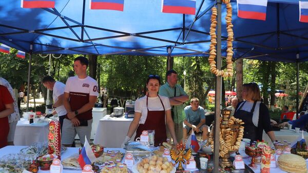 Фестиваль культурных традиций и национальных блюд среди диппредставительств - Sputnik Узбекистан