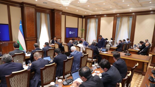 Кенгаш Сената Олий Мажлиса принял постановление о созыве 41-го пленарного заседания верхней палаты - Sputnik Узбекистан