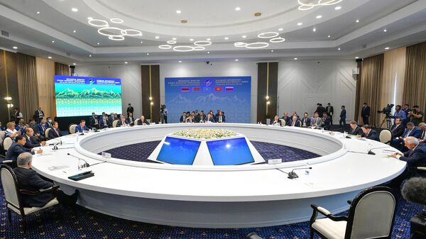 Заседании Евразийского межправительственного совета в Чолпон-Ате. Архивное фото - Sputnik Узбекистан