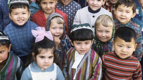 Дети из детского сада № 69. Архивное фото - Sputnik Ўзбекистон