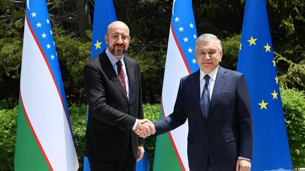 Шавкат Мирзиёев встретился с президентом Евросовета Шарлем Мишелем - Sputnik Узбекистан
