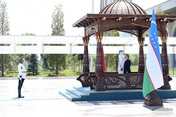 Состоялась торжественная церемония встречи Эмира Катара - Sputnik Узбекистан
