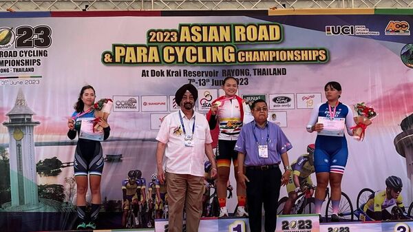 Велогонщица из Узбекистана завоевала серебряную медаль  в Таиланде - Sputnik Узбекистан