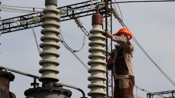 В Ферганской и Андижанской областях временно отключили электричество - Sputnik Узбекистан