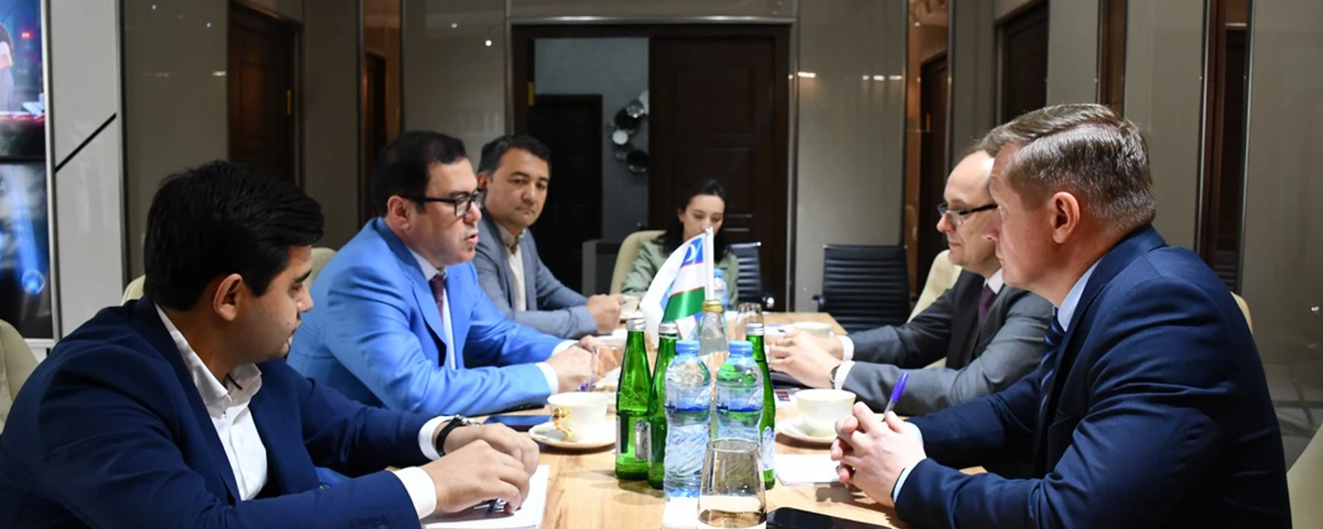 Встреча представителей Миссии наблюдателей от СНГ с руководством Национальной медиа ассоциации Узбекистана. - Sputnik Узбекистан, 1920, 21.06.2023
