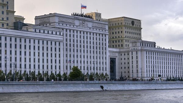 Здание Министерства Обороны Российской Федерации на Фрунзенской набережной. Архивное фото - Sputnik Узбекистан