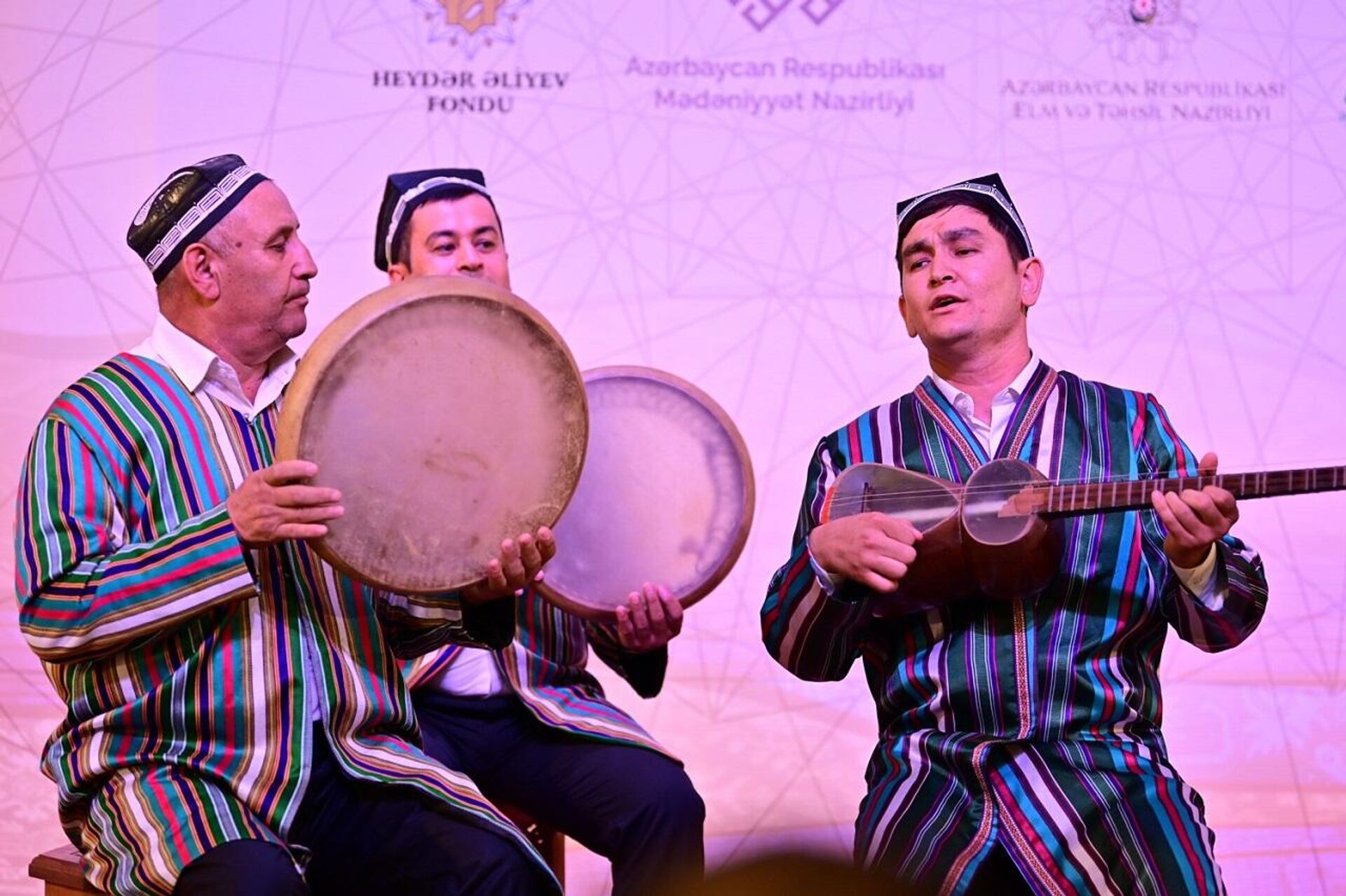 В Азербайджане прошел фестиваль мугама - Sputnik Узбекистан, 1920, 26.06.2023