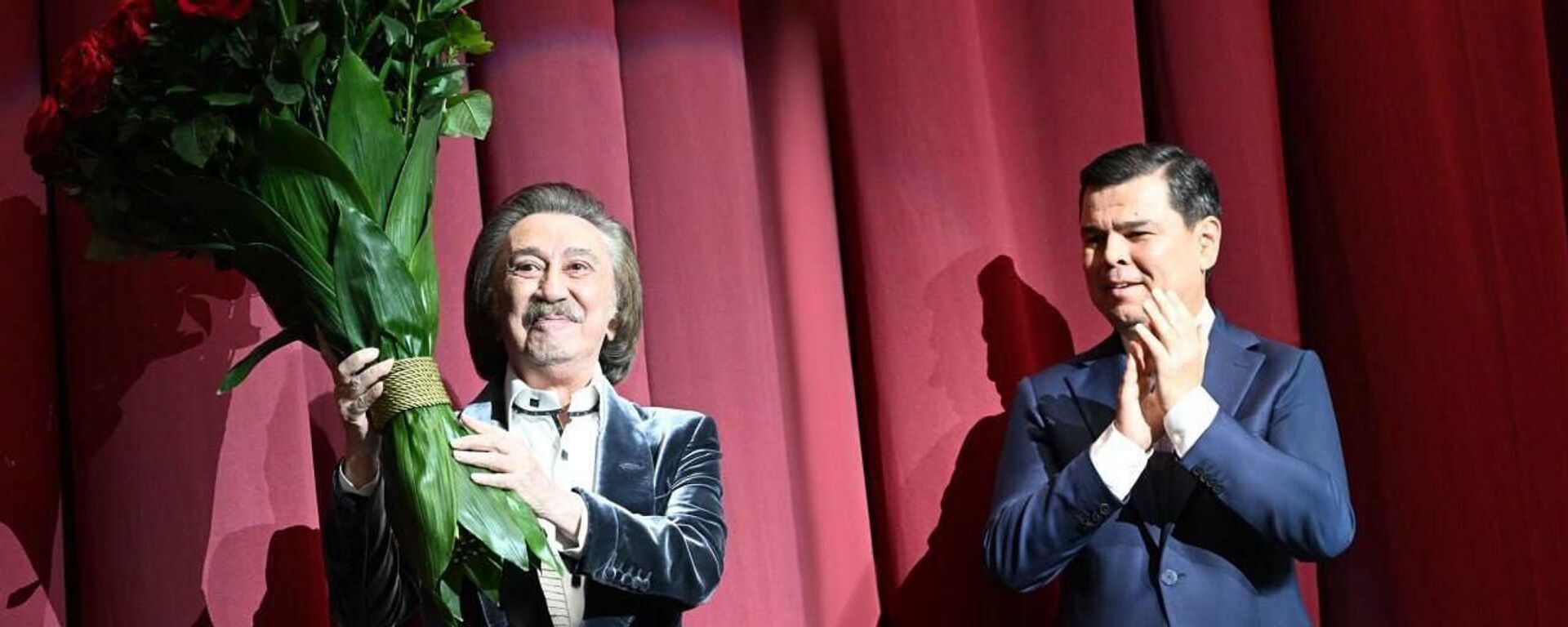 Фаррух Закиров награжден орденом Эл-юрт хурмати  - Sputnik Ўзбекистон, 1920, 15.04.2026