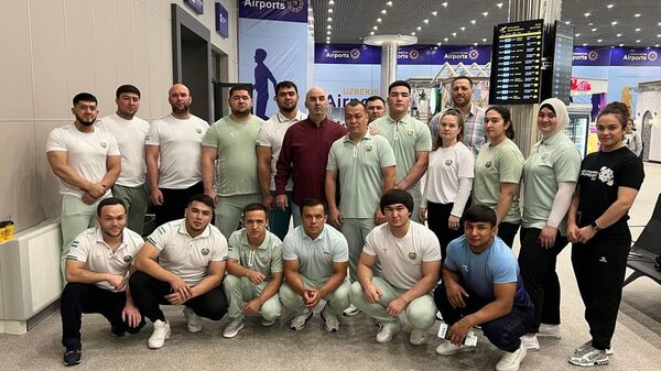 Сборные по тяжёлой атлетике и спортивной гимнастике отправились в Грузию - Sputnik Ўзбекистон