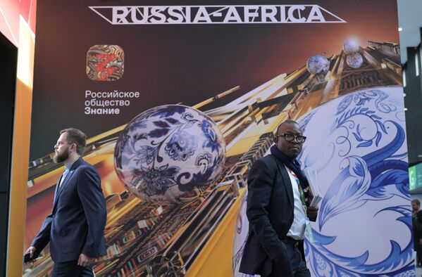 Rossiya - Afrika sammiti Sankt-Peterburgdagi &quot;Ekspoforum&quot;da bo‘lib o‘tmoqda - Sputnik O‘zbekiston