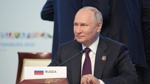 Пленарное заседание II Саммита Россия - Африка - Sputnik Ўзбекистон