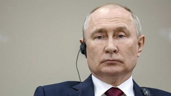 Президент РФ В. Путин. Архивное фото - Sputnik Ўзбекистон
