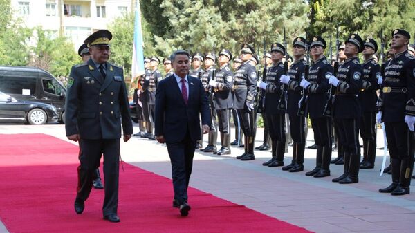 В Узбекистан прибыла делегация во главе с министром обороны Южной Кореи. - Sputnik Узбекистан