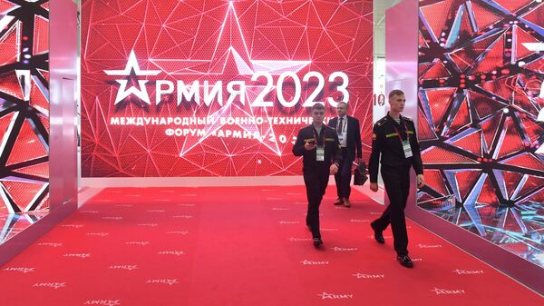 На выставке в рамках Международного военно-технического форума Армия-2023, Россия - Sputnik Узбекистан
