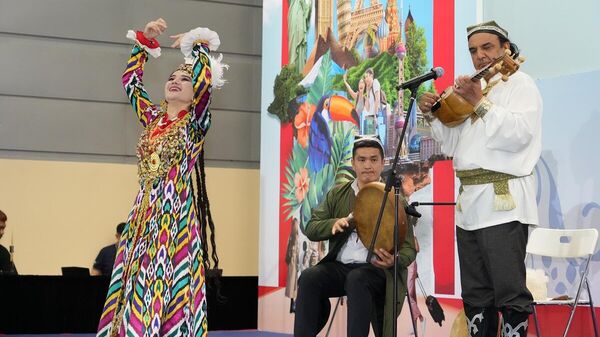Делегация Узбекистана приняла участие в международной туристической ярмарке “NATAS Holidays 2023” в Сингапуре - Sputnik Узбекистан