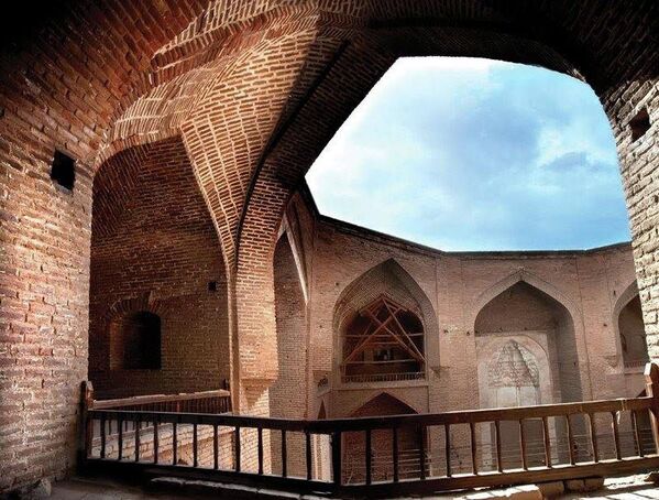 Мечеть Матлаб-хана в  провинции Западный Азербайджан. - Sputnik Узбекистан