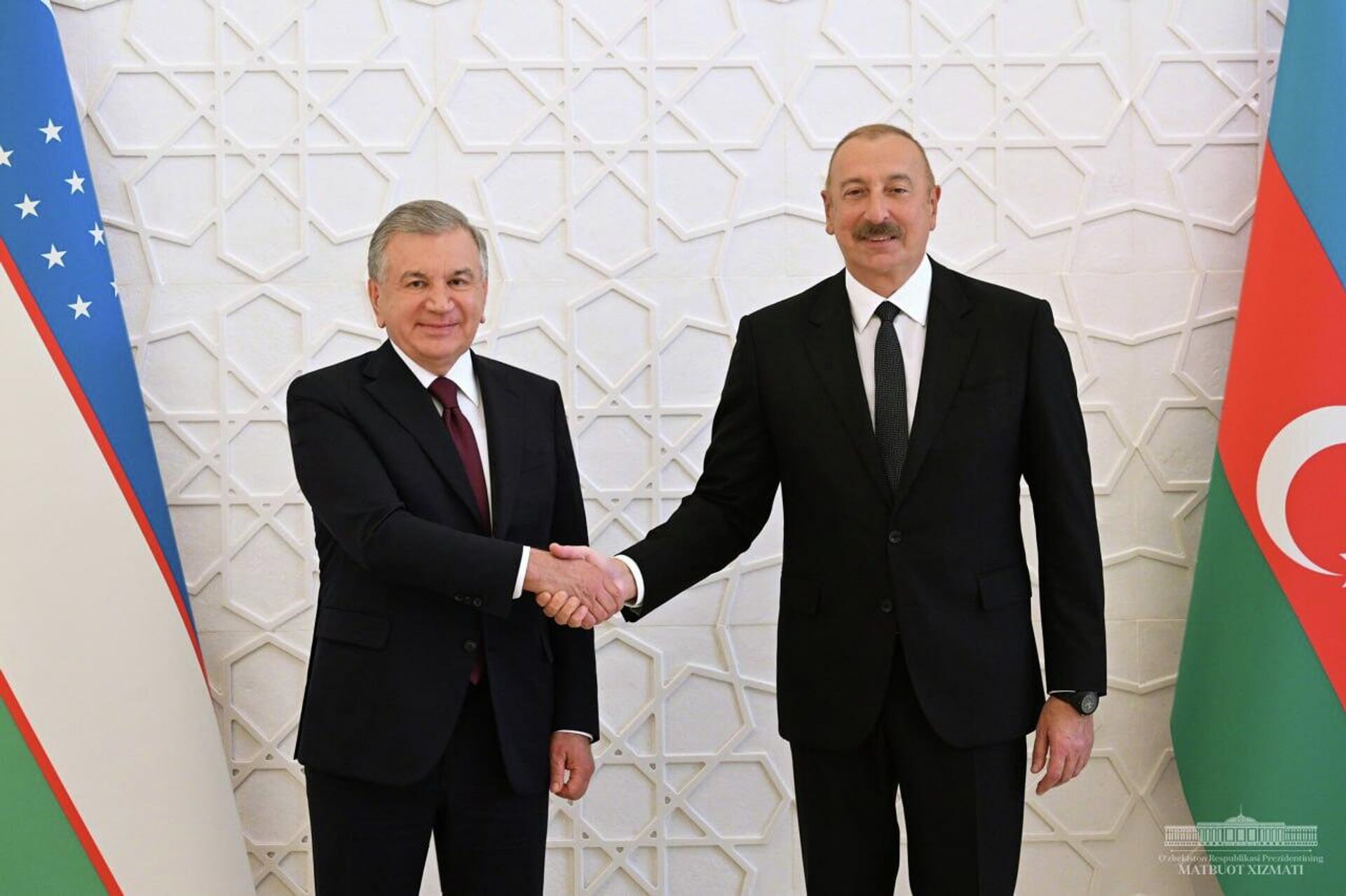 Mirziyoyev i Aliyev: vstrecha v uzkom krugu - Sputnik O‘zbekiston, 1920, 22.08.2023