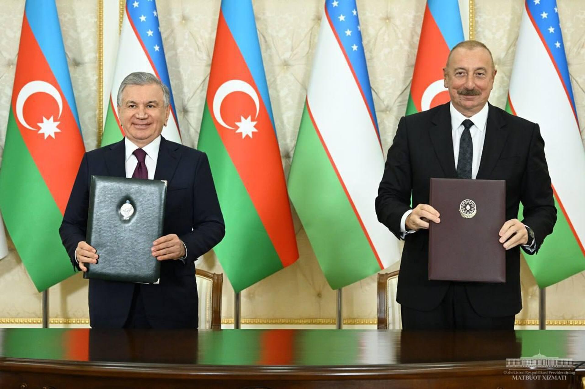 Узбекистан и Азербайджан создали Высший межгосударственный совет - Sputnik Узбекистан, 1920, 23.08.2023