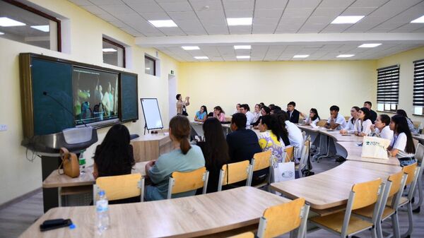 Один из треков VI Азиатского студенческого форума Узбекистан-Азия 2023, посвященный работе СМИ и медиа - Sputnik Узбекистан