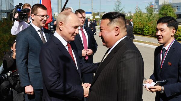 Rabochaya poyezdka prezidenta RF V. Putina v DFO - Sputnik O‘zbekiston