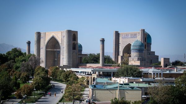 Соборная мечеть Биби-Ханым в Самарканде. Архивное фото - Sputnik Узбекистан