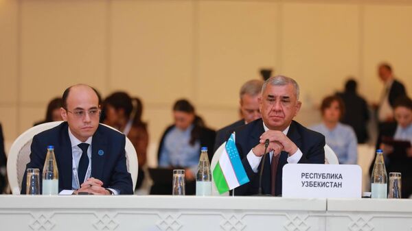 Генеральный прокурор Узбекистана Нигматилла Йулдашев посетил с рабочим визитом Баку. - Sputnik Узбекистан