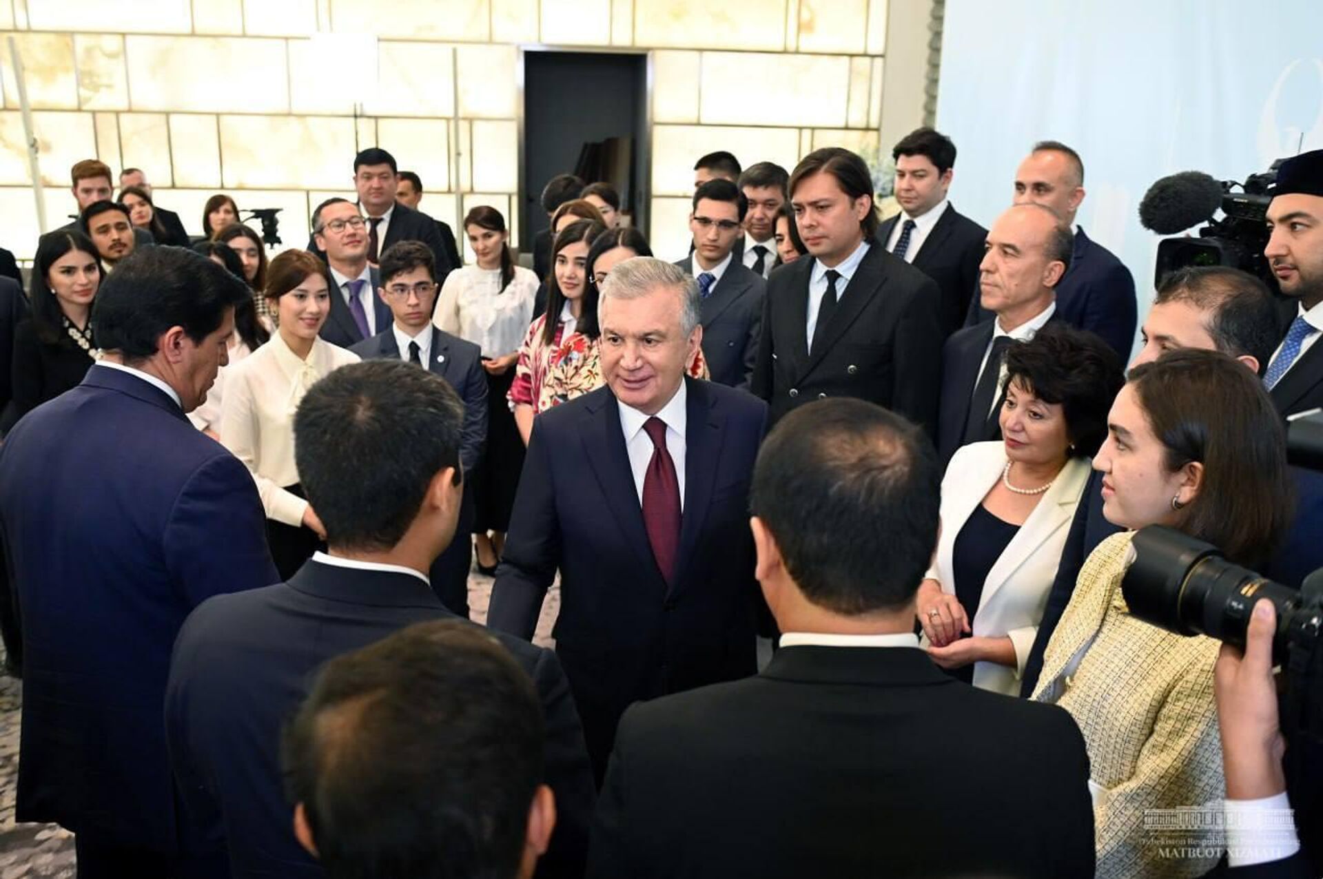 Президент Узбекистана встретился с соотечественниками Президент Узбекистана встретился с соотечественниками - Sputnik Ўзбекистон, 1920, 19.09.2023