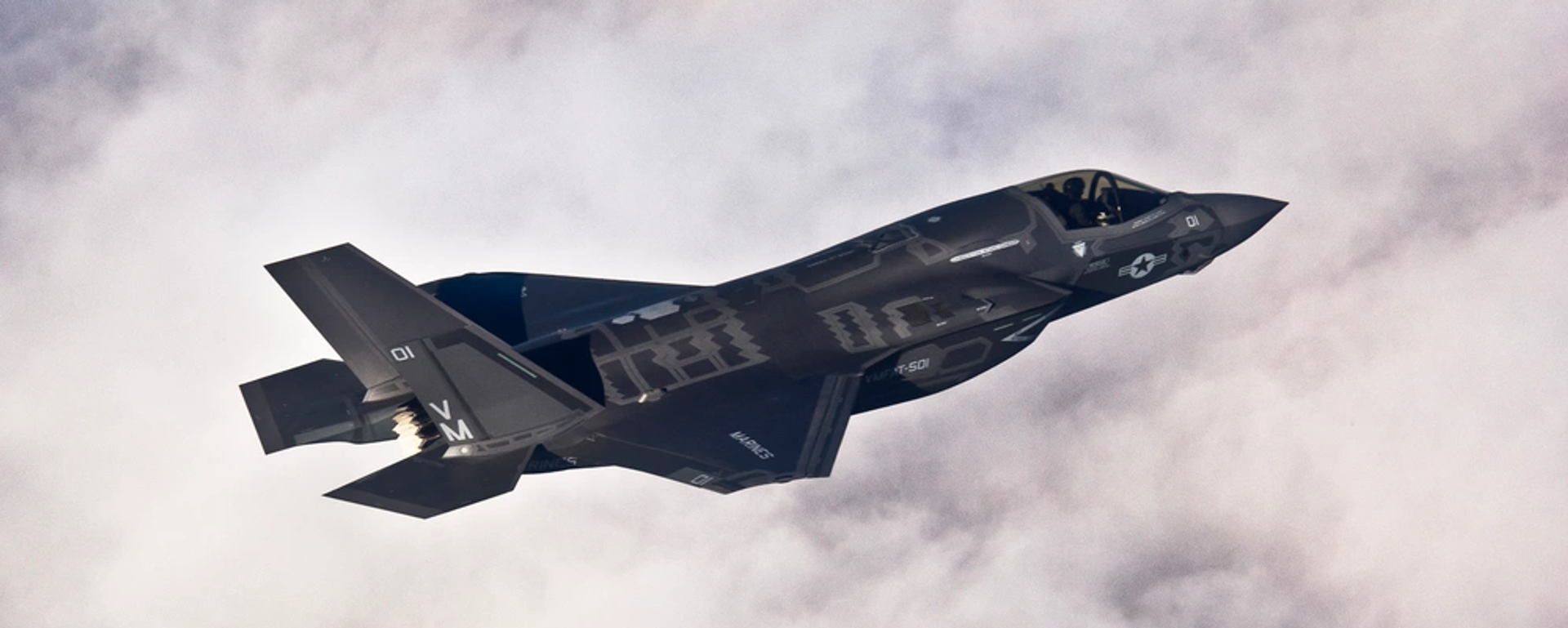 Amerikanskiy istrebitel F-35. - Sputnik O‘zbekiston, 1920, 20.09.2023
