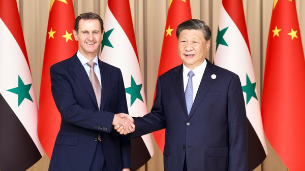 Башар Асад и Си Цзиньпинь объявили об установлении стратегического партнерства между Китем и Сирией - Sputnik Ўзбекистон