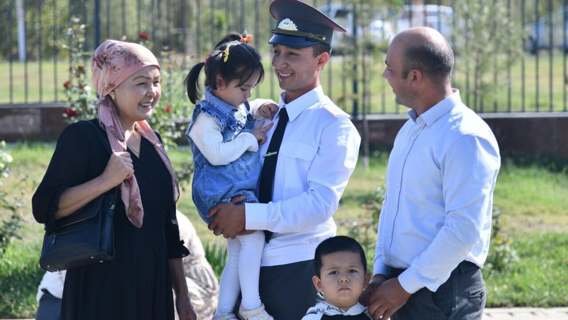 Курсанты приняли присягу в высших военных учебных заведениях Курсанты приняли присягу в высших военных учебных заведениях - Sputnik Ўзбекистон, 1920, 29.06.2025