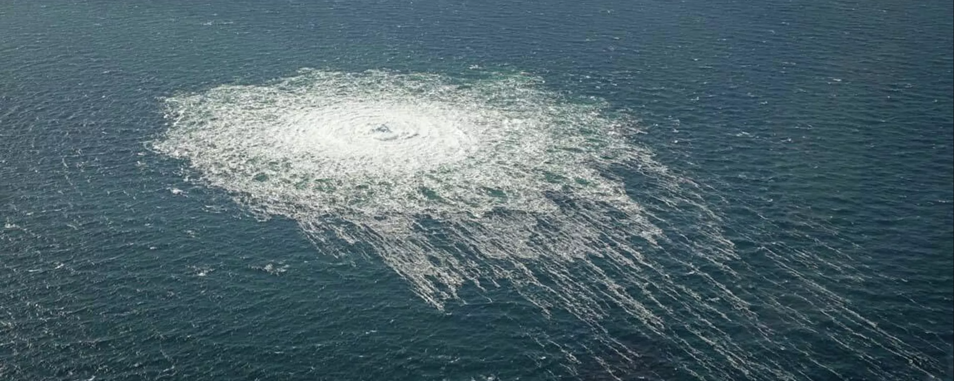 Место утечки на газопроводе Северный поток -2. - Sputnik Ўзбекистон, 1920, 20.09.2024