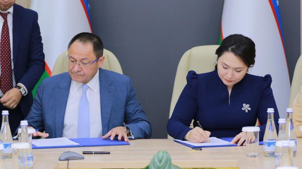 Подписана Национальная стратегия по продвижению культуры устойчивого развития и вовлечению детей и молодёжи Узбекистана в климатическую повестку - Sputnik Узбекистан