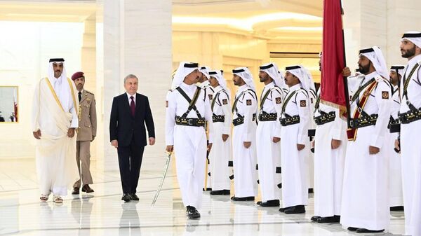 Торжественная церемония официальной встречи Президента Республики Узбекистан, пребывающего в Катаре с государственным визитом. - Sputnik Узбекистан