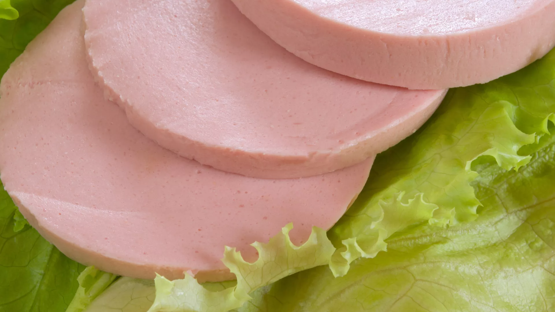 Докторская колбаса. - Sputnik Узбекистан, 1920, 14.01.2026