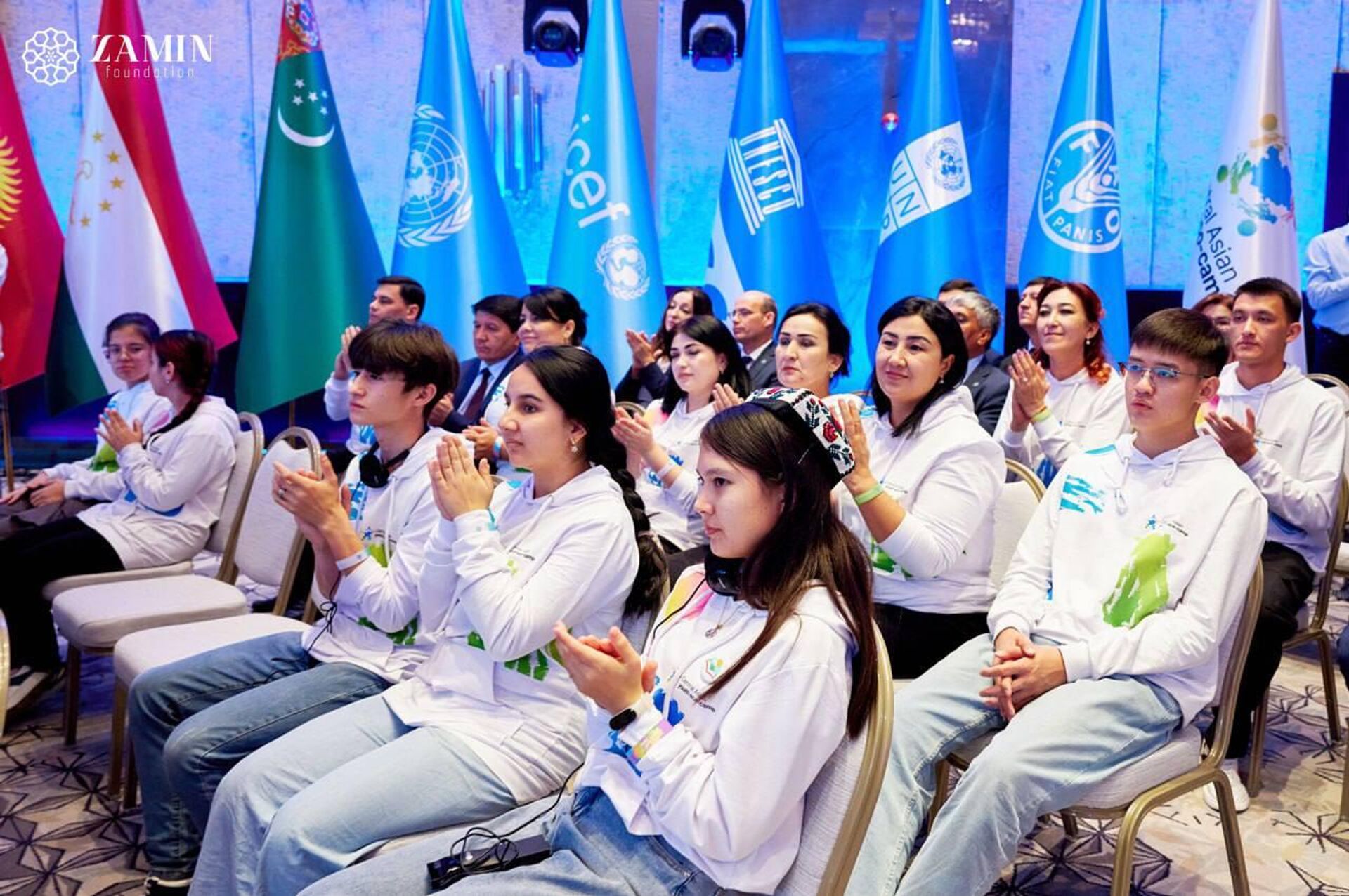 В Самарканде прошла торжественная церемония закрытия Центральноазиатского молодежного экологического лагеря - Sputnik Ўзбекистон, 1920, 05.10.2023