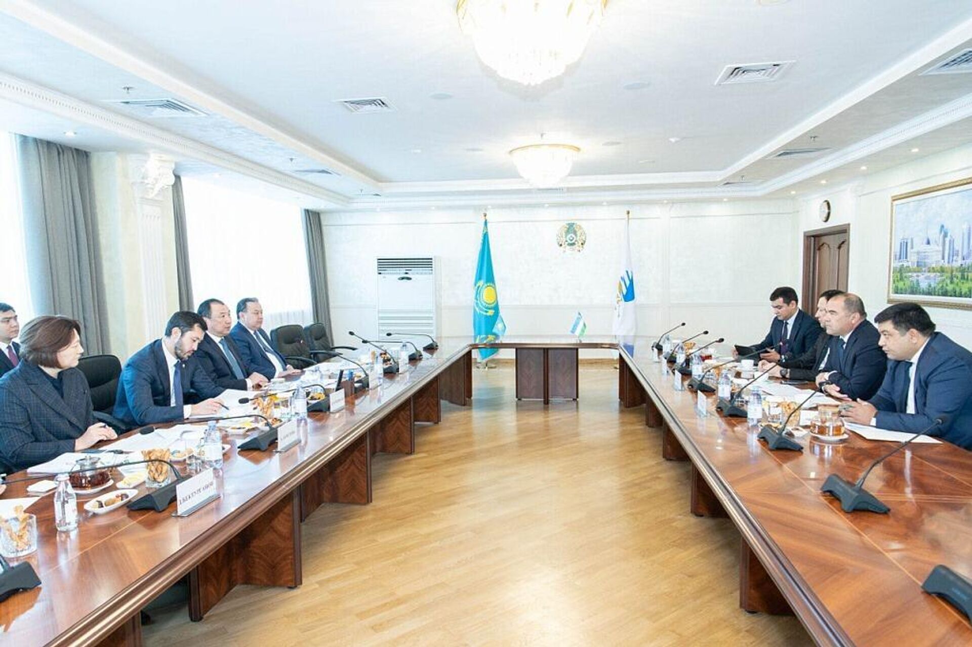 Узбекистан – Казахстан: Проведены переговоры по вопросам сотрудничества и взаимодействия - Sputnik Ўзбекистон, 1920, 06.10.2023