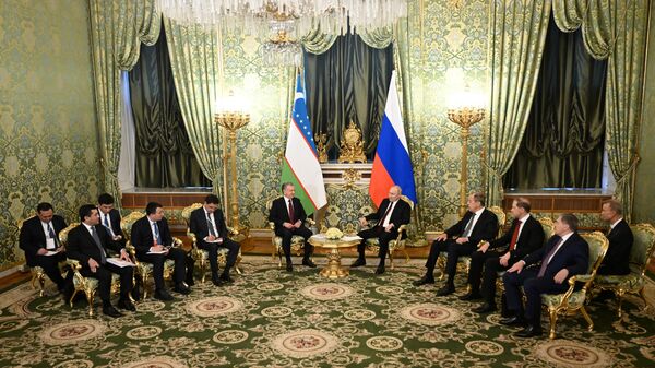 Переговоры президента РФ В. Путина и президента Узбекистана Г. Мирзиеева - Sputnik Узбекистан