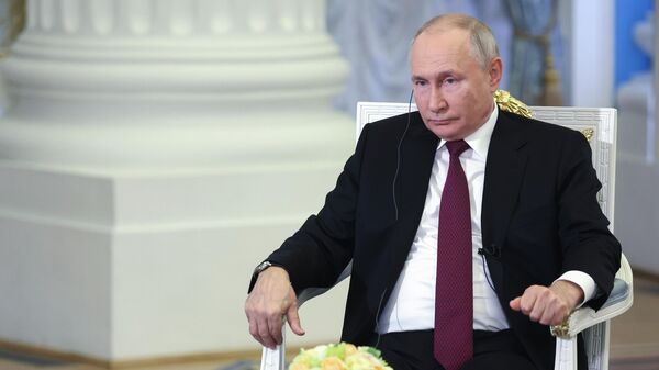 Intervyu prezidenta RF V. Putina Mediakorporatsii Kitaya. - Sputnik O‘zbekiston