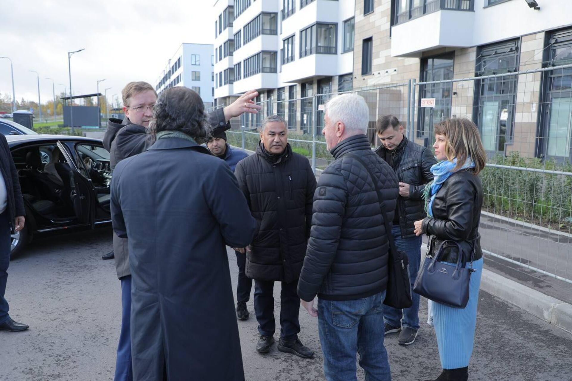 Vstrecha s 900 uzbekskimi sootechestvennikami, rabotayushimi na stroykax Sankt-Peterburga  - Sputnik O‘zbekiston, 1920, 17.10.2023