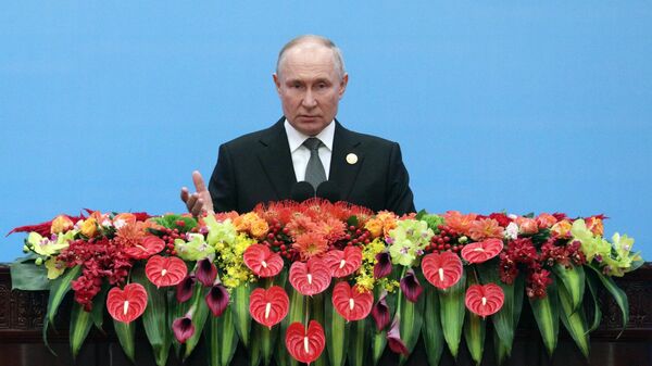 Vizit prezidenta RF V. Putina v Kitay dlya uchastiya v meropriyatiyax tretyego Mejdunarodnogo foruma Odin poyas, odin put. Den vtoroy - Sputnik O‘zbekiston